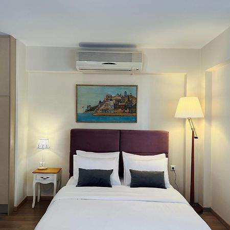Vasilias Home Near Ath Airport Koropí Kültér fotó