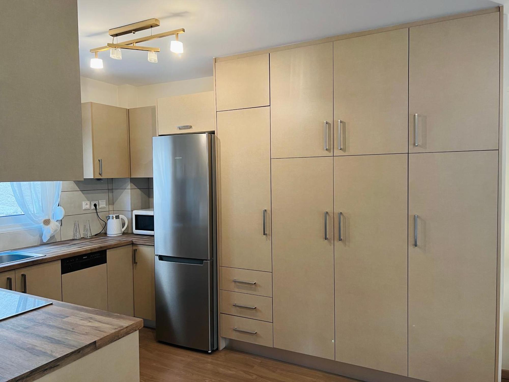 Vasilias Home Near Ath Airport Koropí Kültér fotó